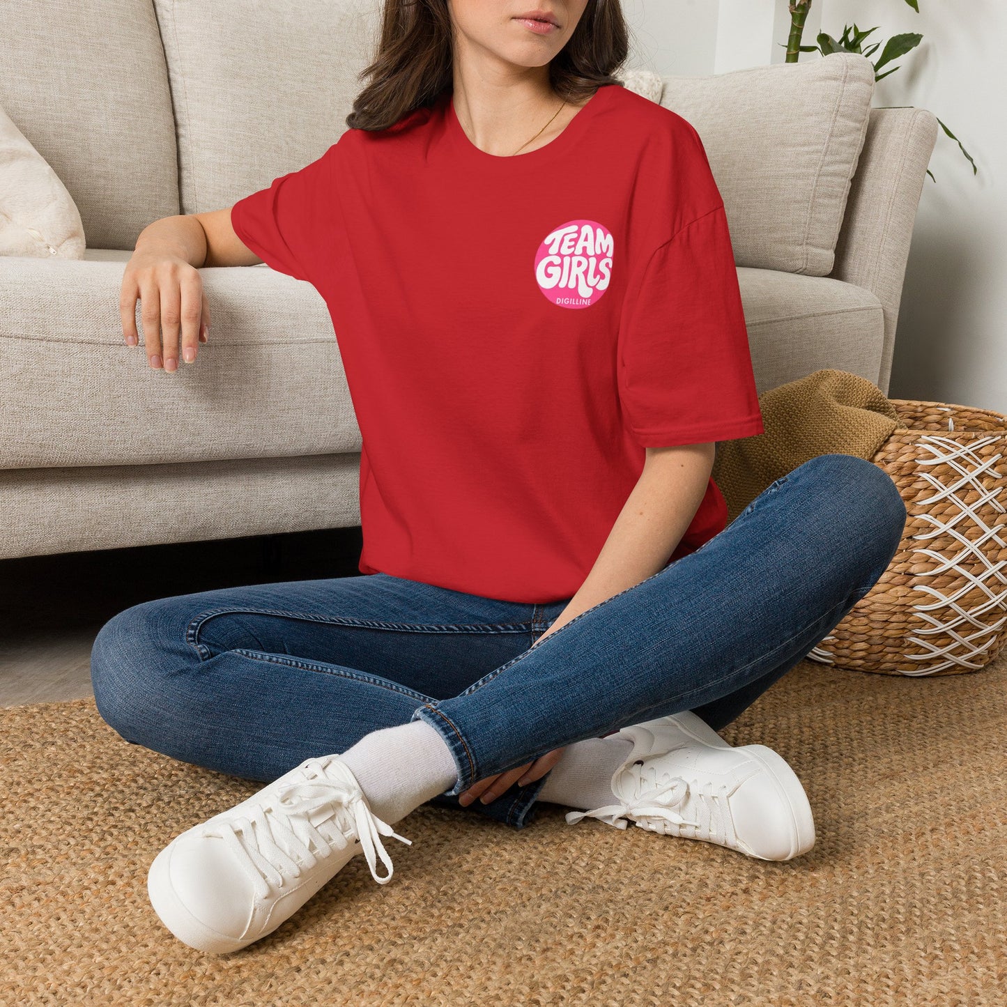 Team Girls Premium T-Shirt — Pink Retro Logo Tee for Women & Girls