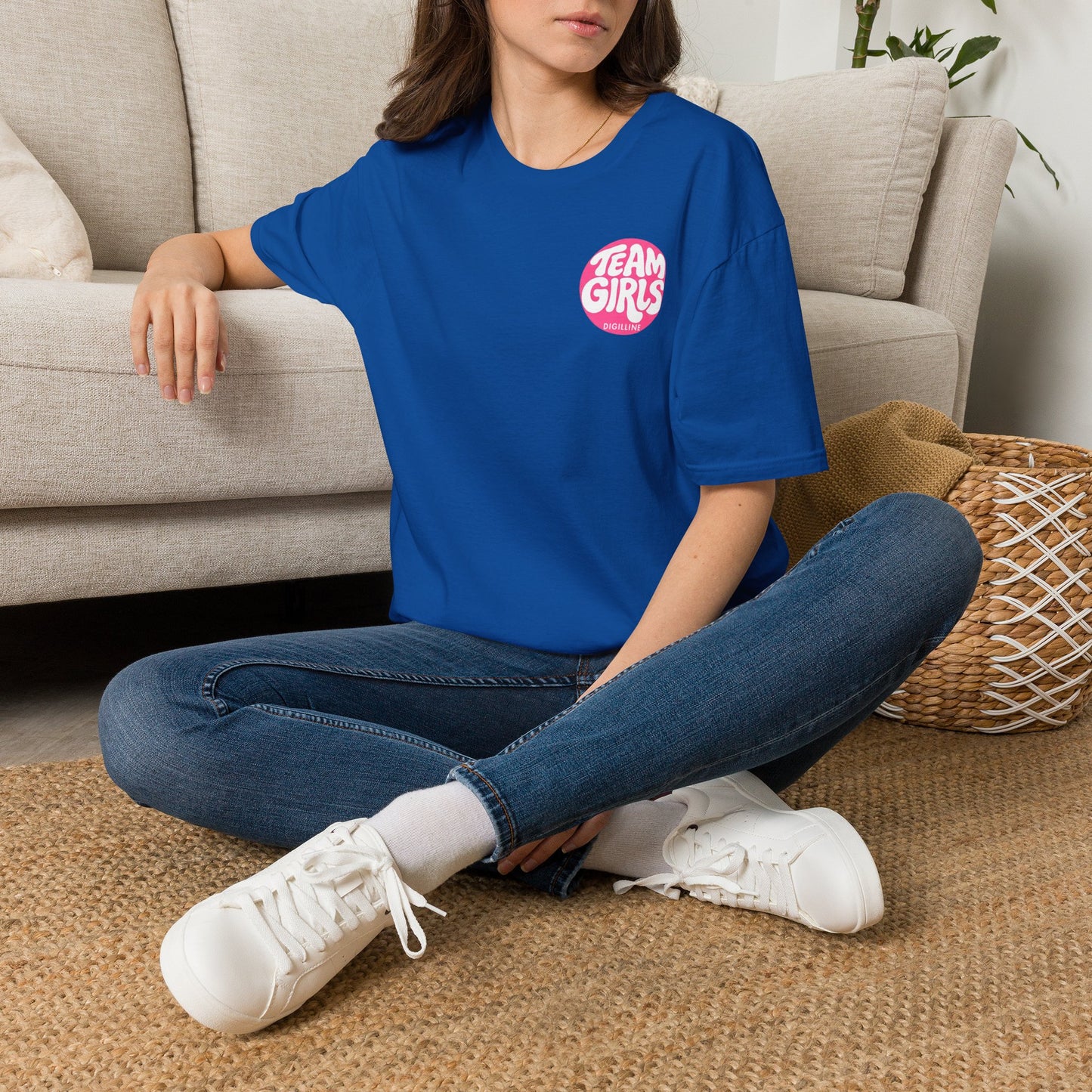 Team Girls Premium T-Shirt — Pink Retro Logo Tee for Women & Girls